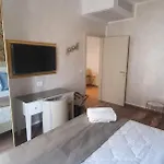 Amsterdam & Hotel 4*