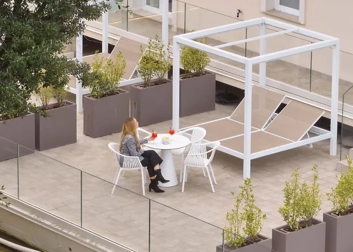 ホテル Amsterdam &