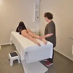 Amsterdam & 4*