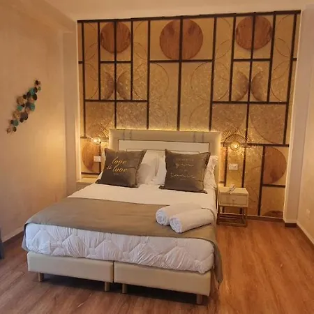 Amsterdam & 4*