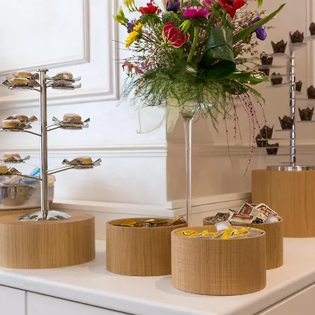 Amsterdam & 4* Rimini