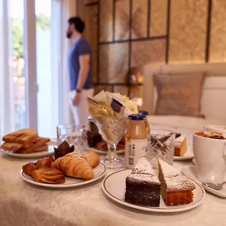 호텔 Amsterdam & 리미니