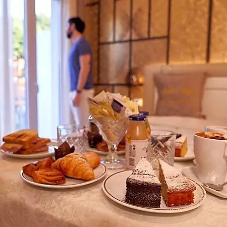 Amsterdam & 4* Rimini