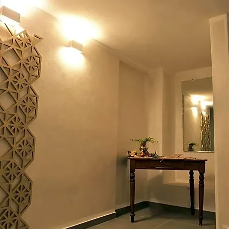 Otel Amsterdam &