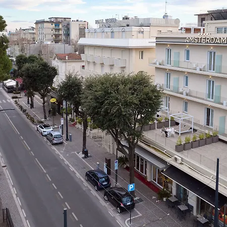 Hotel Amsterdam & 4*