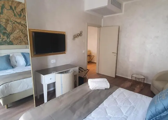 Amsterdam & Hotel 4*