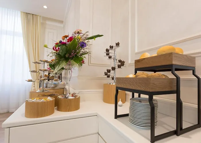 Hotel Amsterdam & 4*